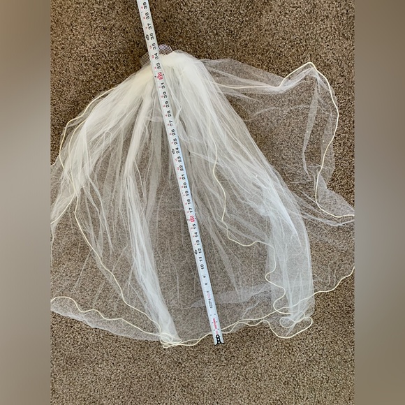 ▶️ justin alexander wedding dress 8 Swarovski crystals lace up back train 8300 - Picture 8 of 16